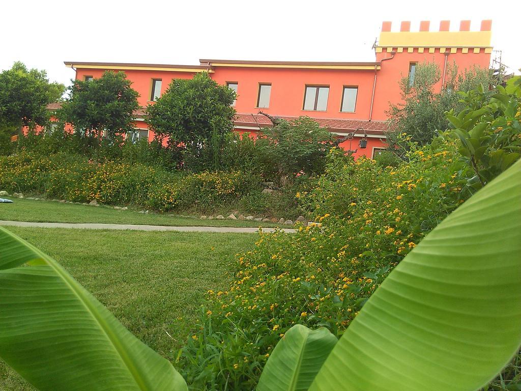 Agriturismo - B&B "La Funicolare" Francavilla Marittima Экстерьер фото